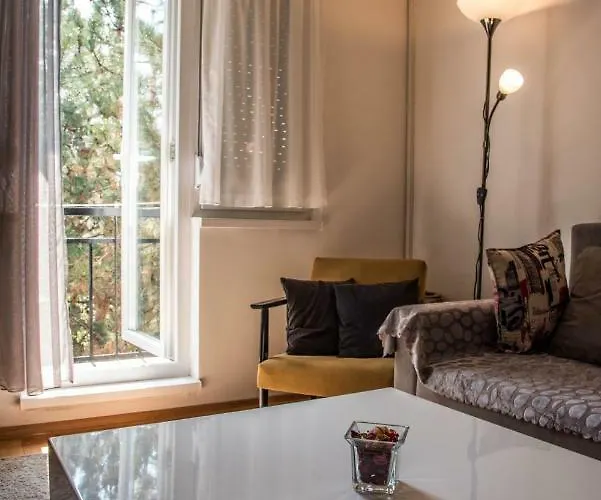 Апартаменти La Vecchia Signora